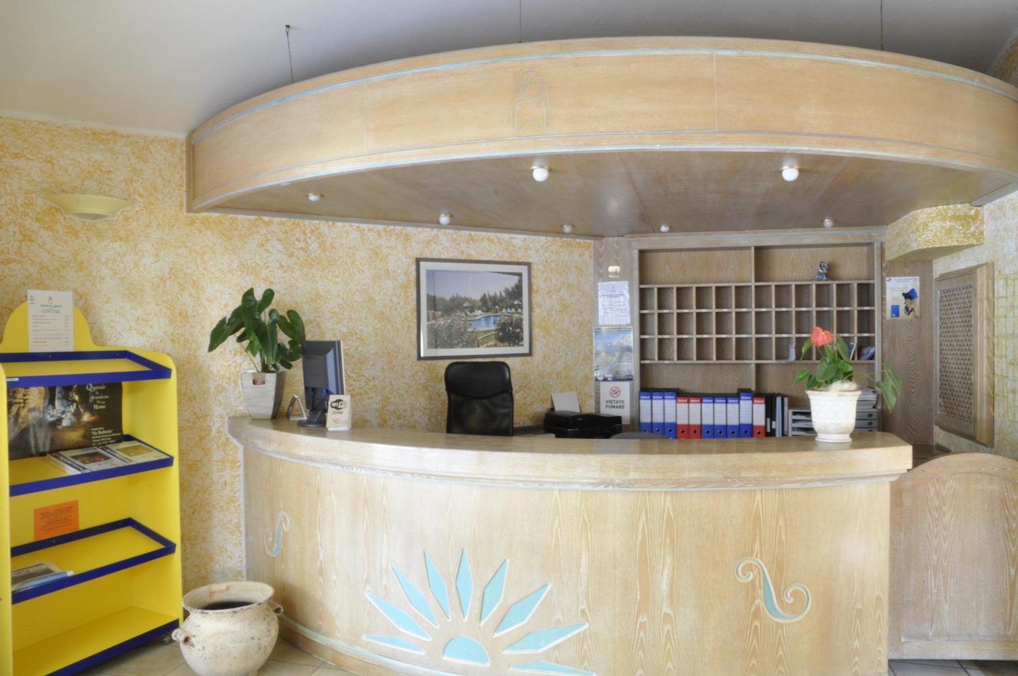 Hotel Su Giganti Villasimius Kültér fotó
